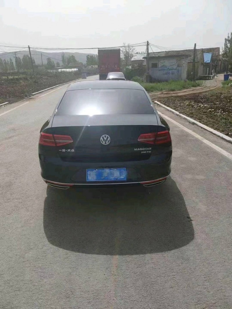 济南18年大众迈腾9