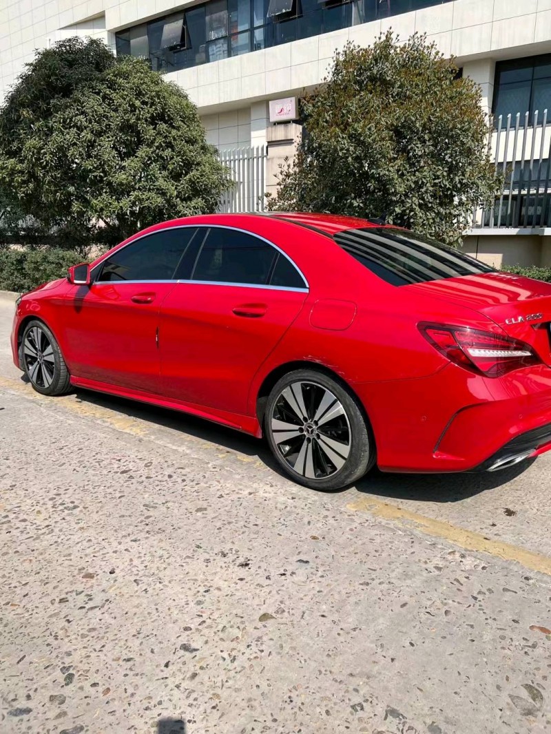 青岛17年奔驰CLA9