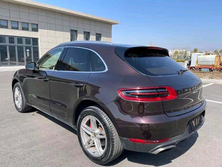 盐城15年保时捷Macan9