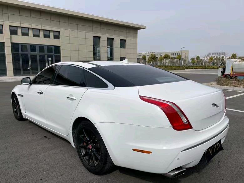 盐城15年捷豹XJL9