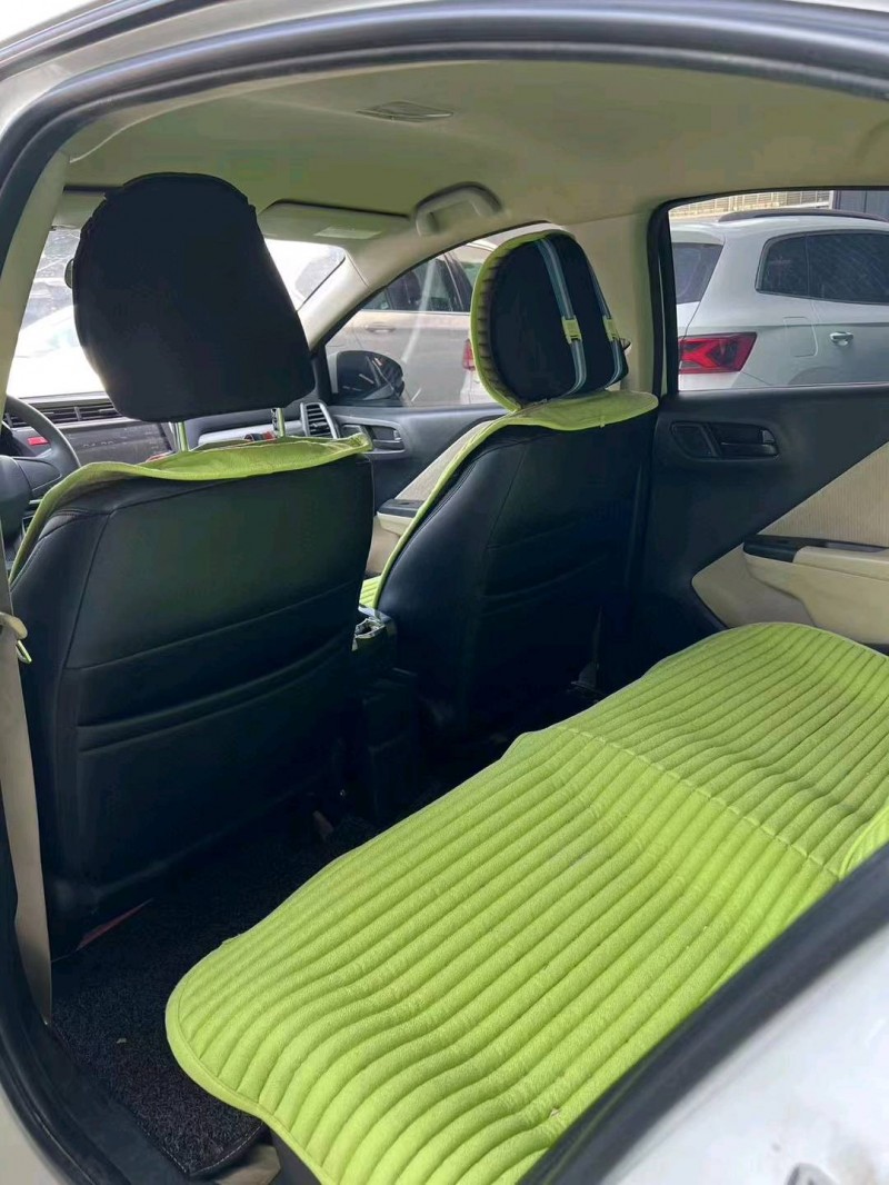 济宁16年本田哥瑞3