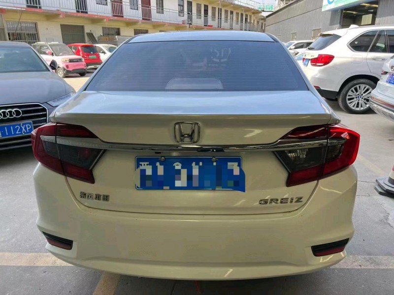 济宁16年本田哥瑞8