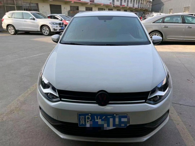 济宁16年大众polo1