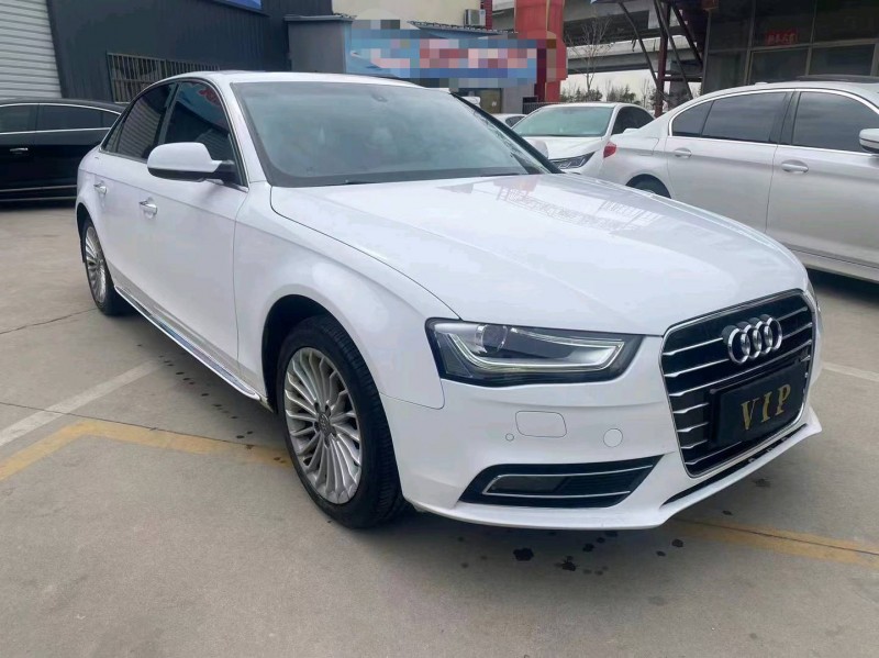 济宁16年奥迪A4L2