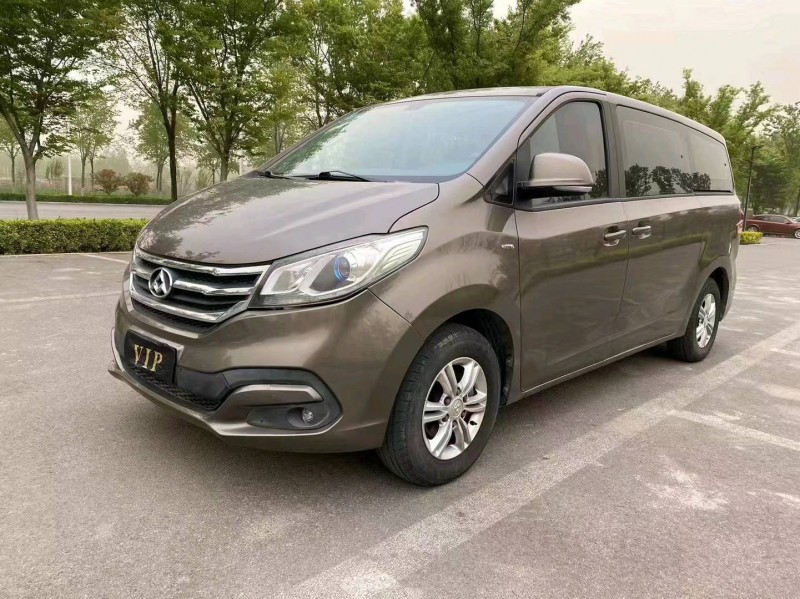 济宁17年大通G103