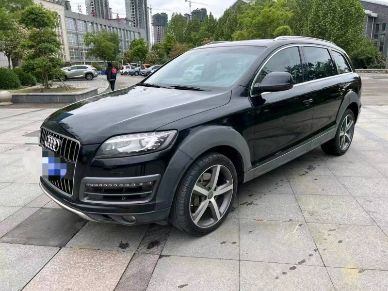 青岛15年奥迪Q78
