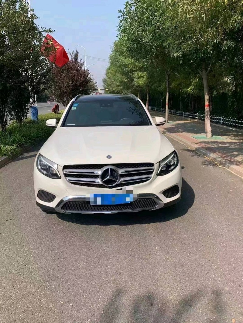 邢台16年奔驰GLC1