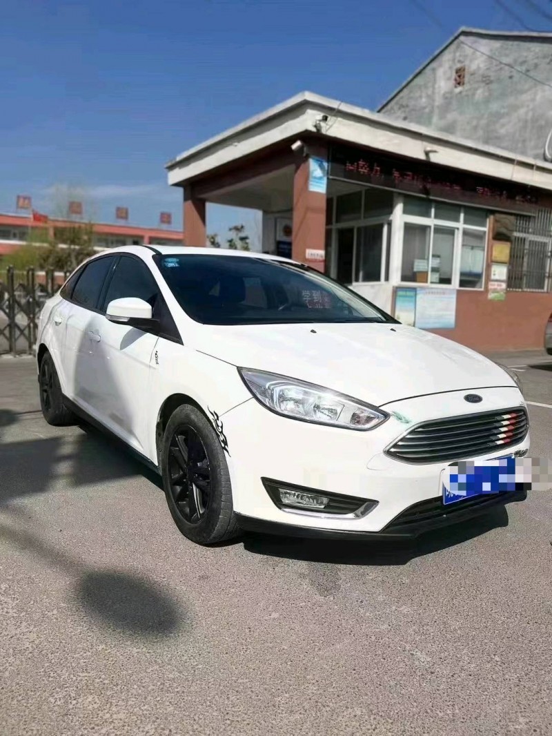 淮南16年福特福克斯2