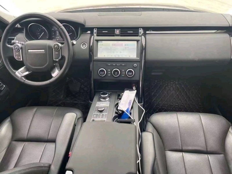 青岛18年路虎发现5