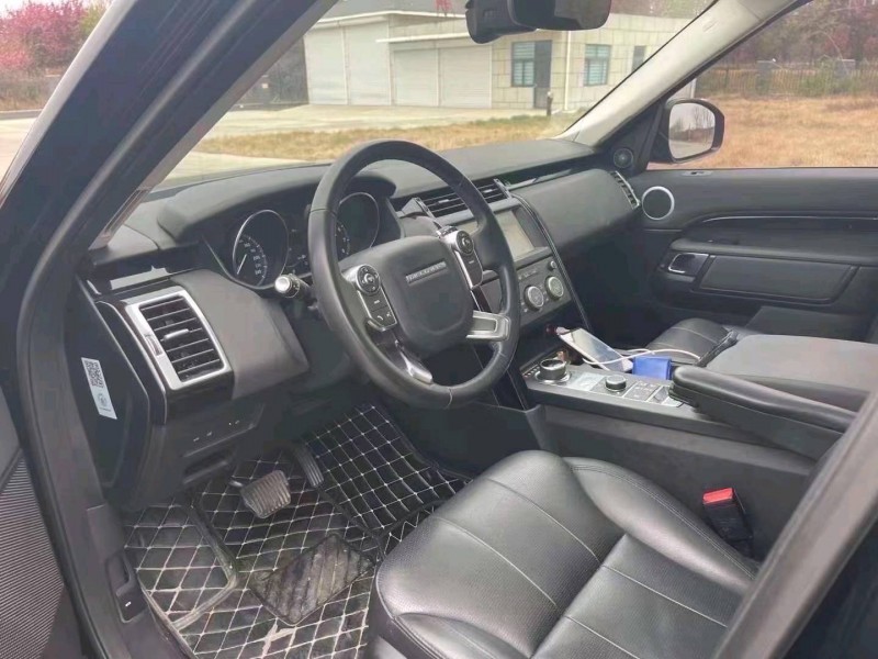 青岛18年路虎发现7