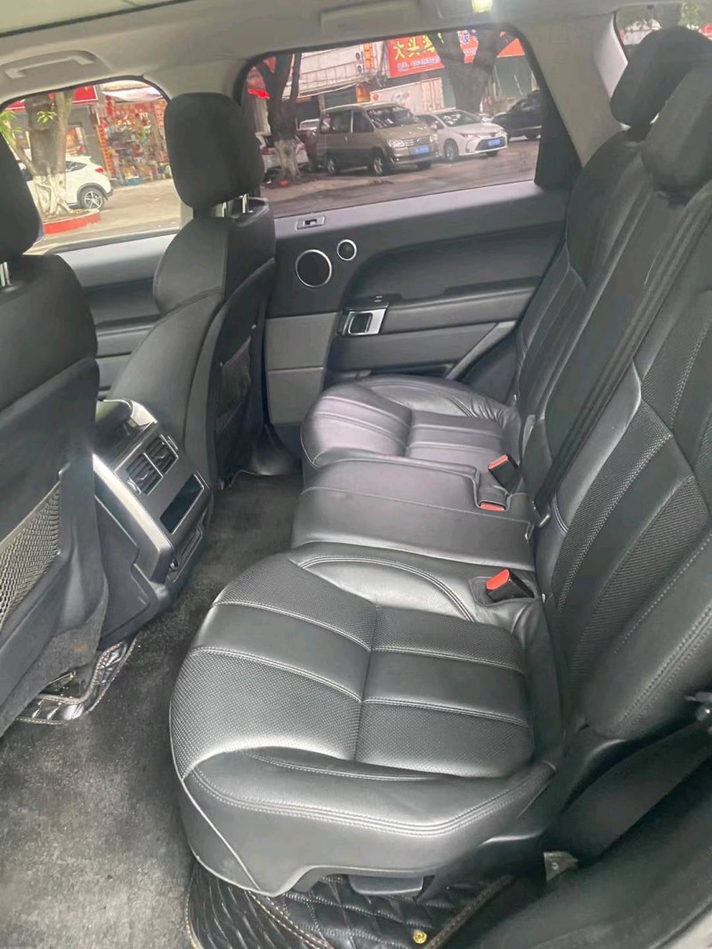 深圳17年路虎揽胜运动7