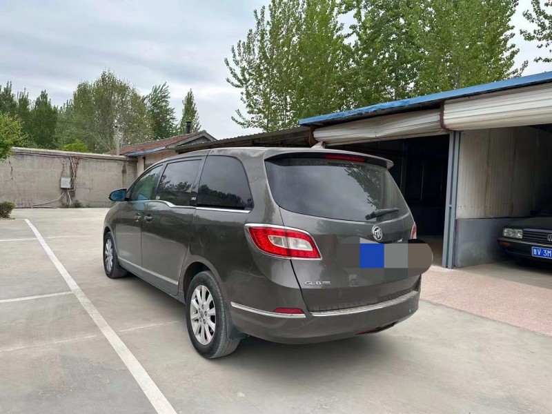 青岛11年别克GL85