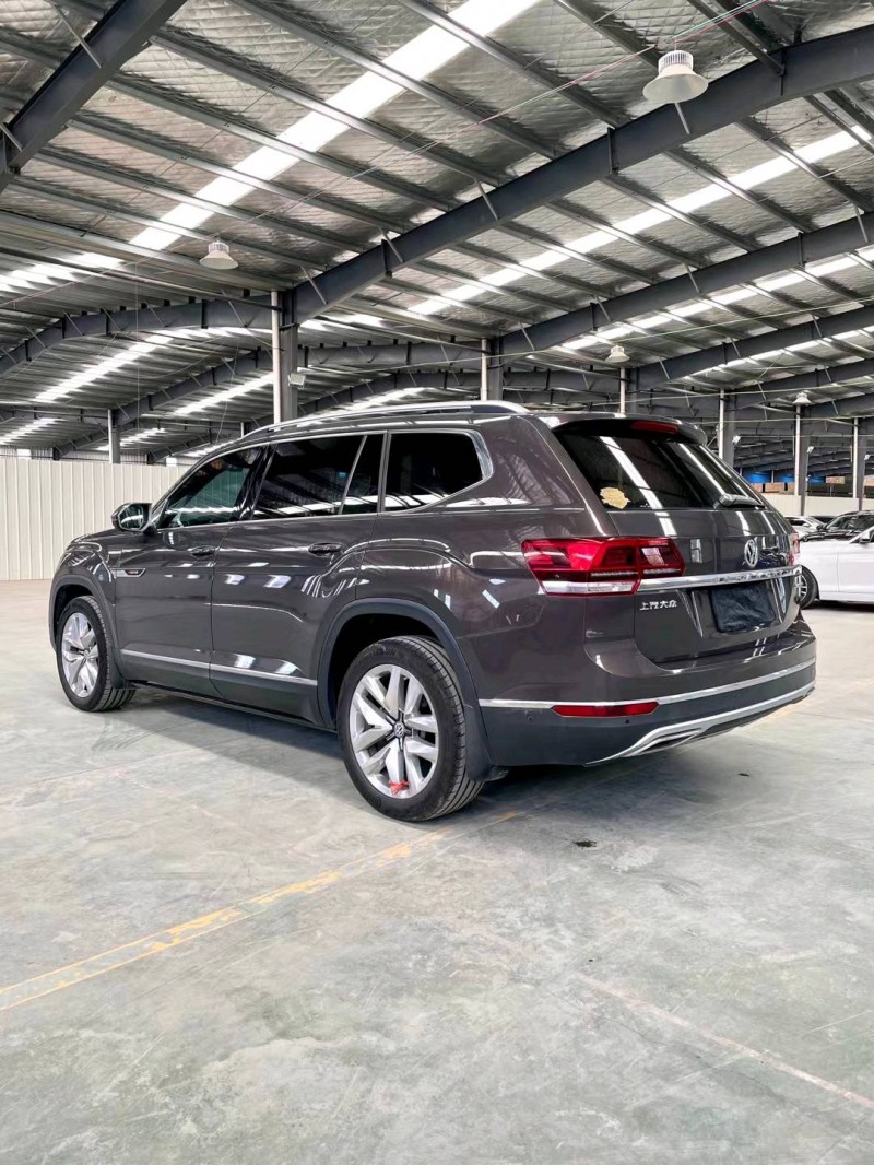 潍坊17年大众途昂9