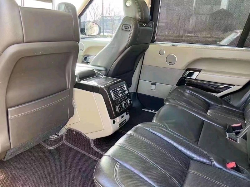 济南15年路虎揽胜行政5