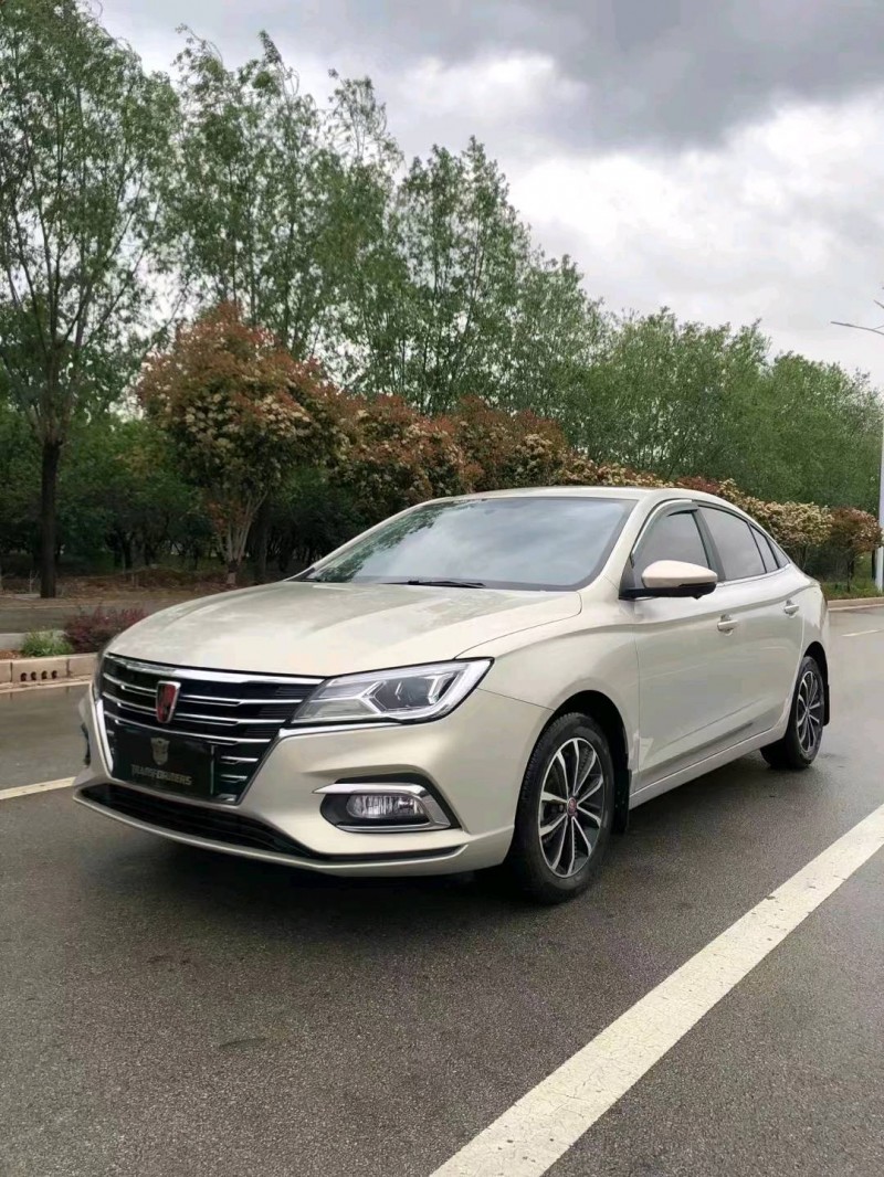 济南21年荣威i52