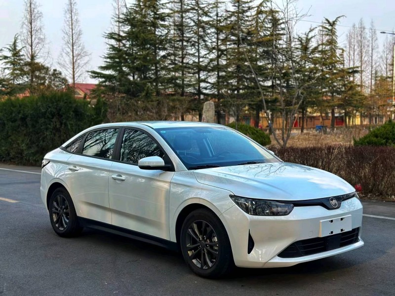 济南23年威马汽车E52