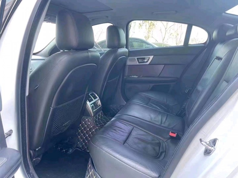 济宁15年捷豹XF9