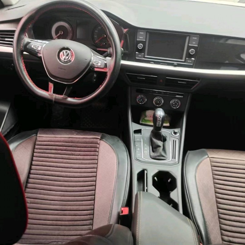 岳陽19年大眾朗逸2