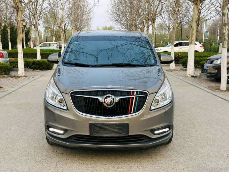 聊城17年别克GL81