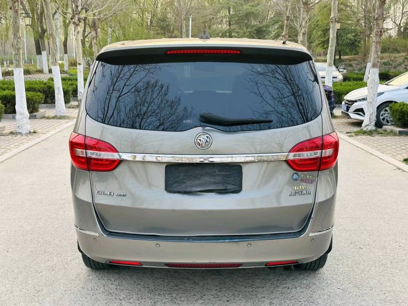 聊城17年别克GL89