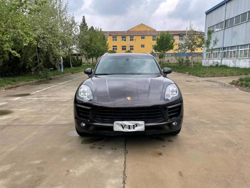 淄博15年保时捷Macan1