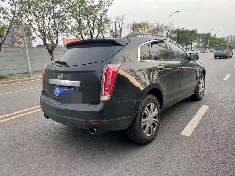 重庆13年凯迪拉克SRX3