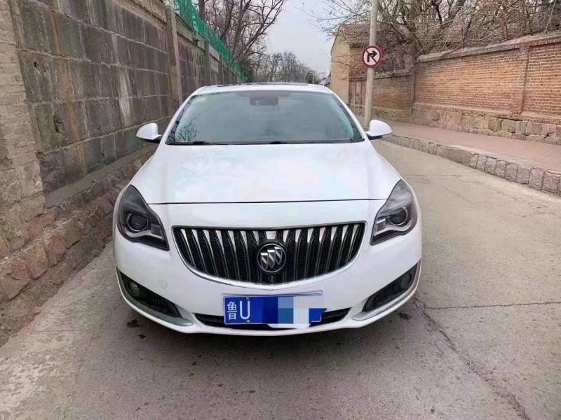 邢台15年别克君威1