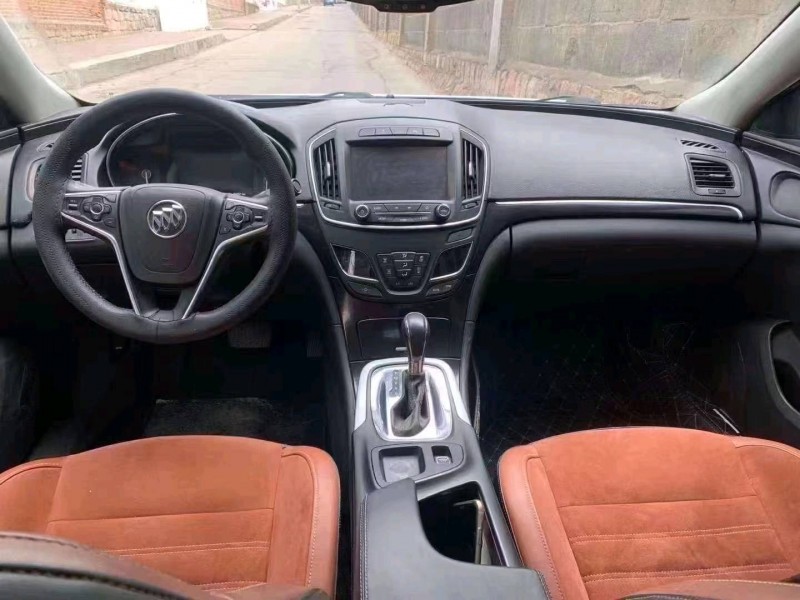 邢台15年别克君威6