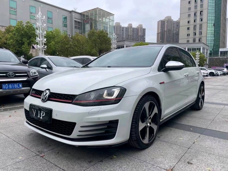 徐州16年大众高尔夫9