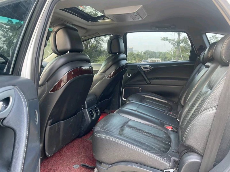 汕头13年纳智捷大7 SUV6