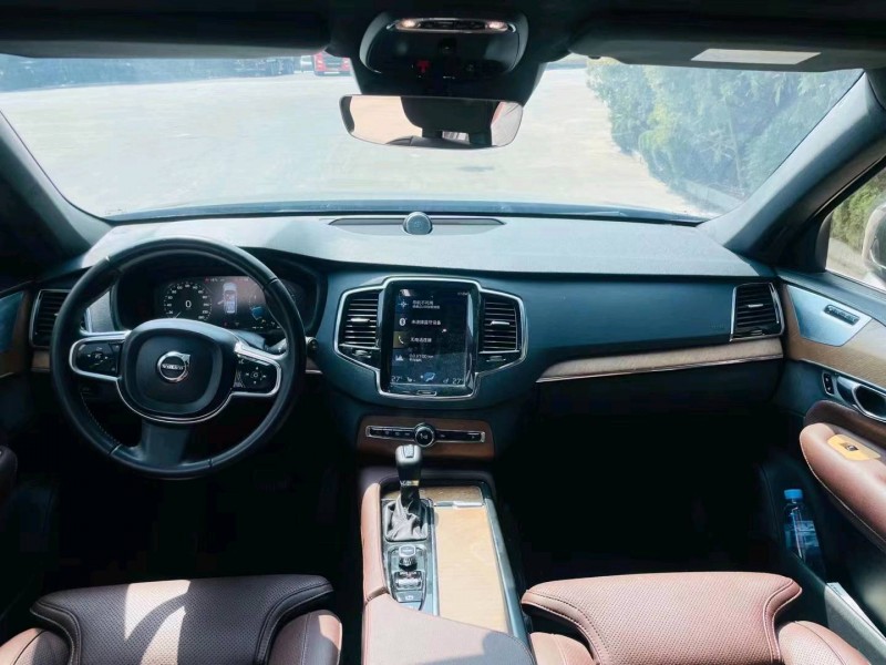青岛16年沃尔沃XC907