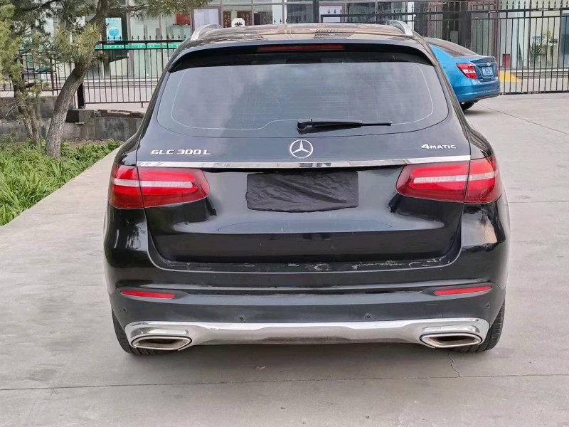 淄博19年奔驰GLC2