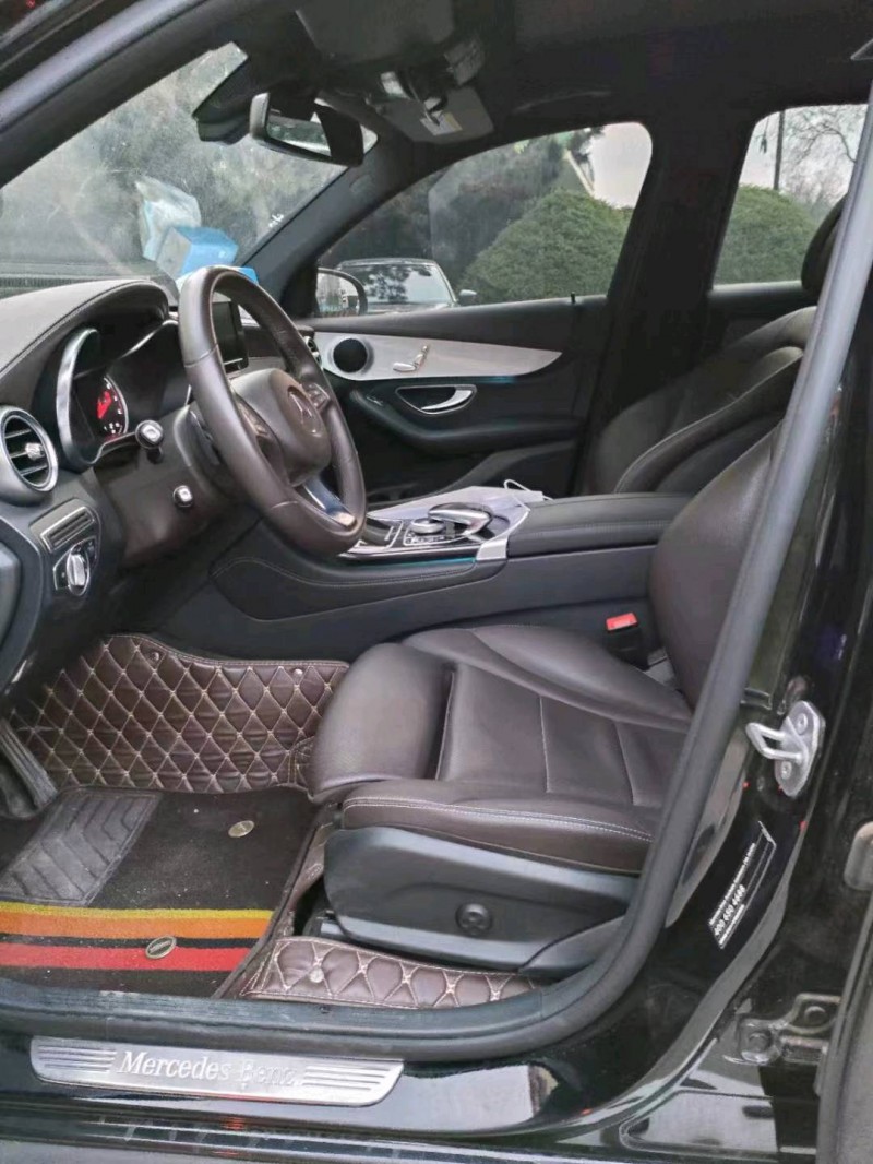 淄博19年奔驰GLC7