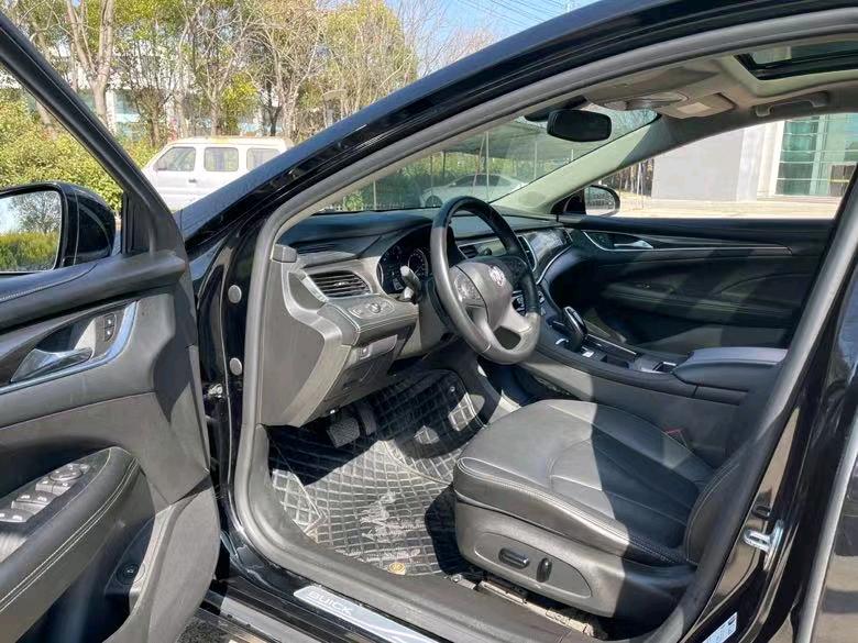 盐城21年别克君越4