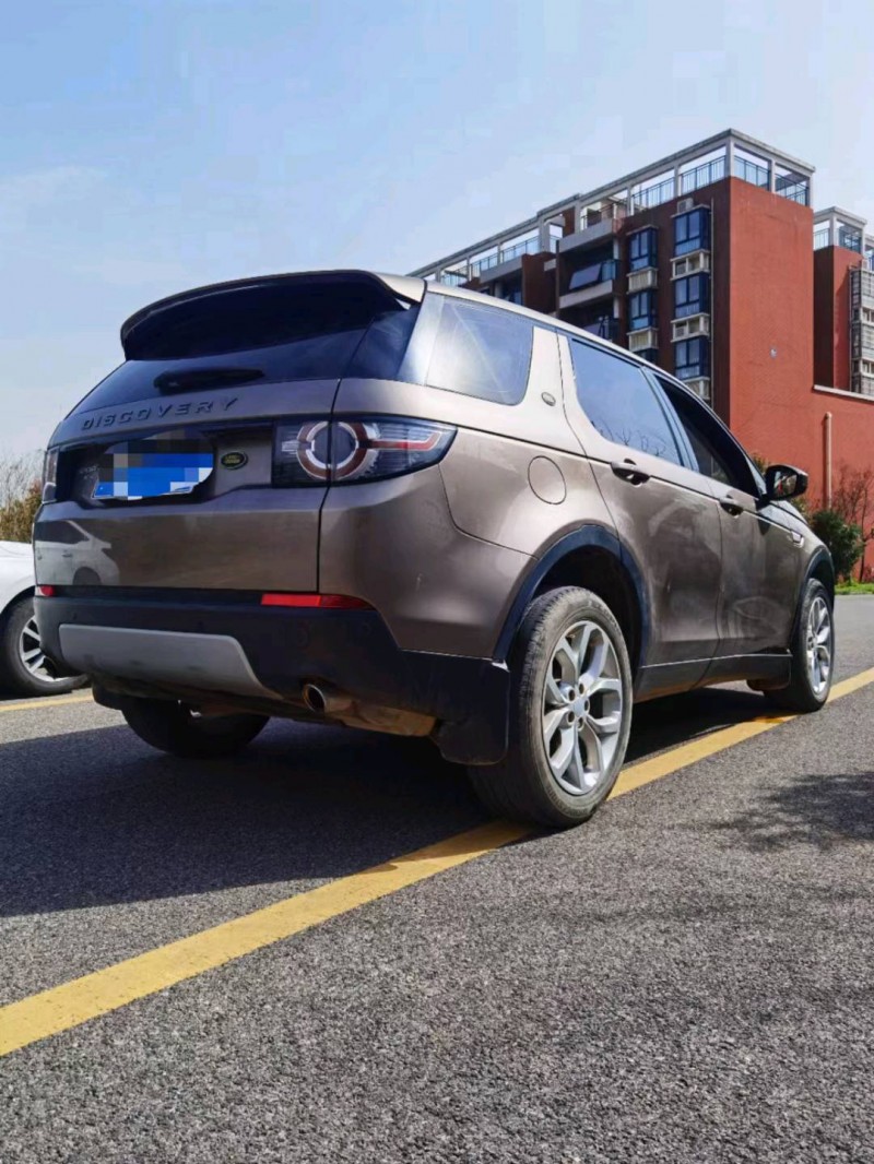 武汉16年路虎发现神行4