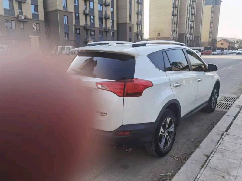 廊坊15年丰田RAV47