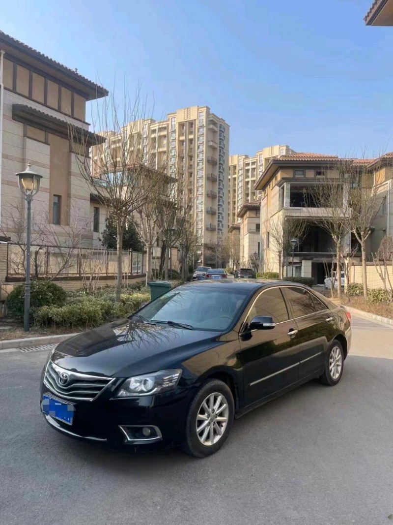 济南15年丰田凯美瑞2