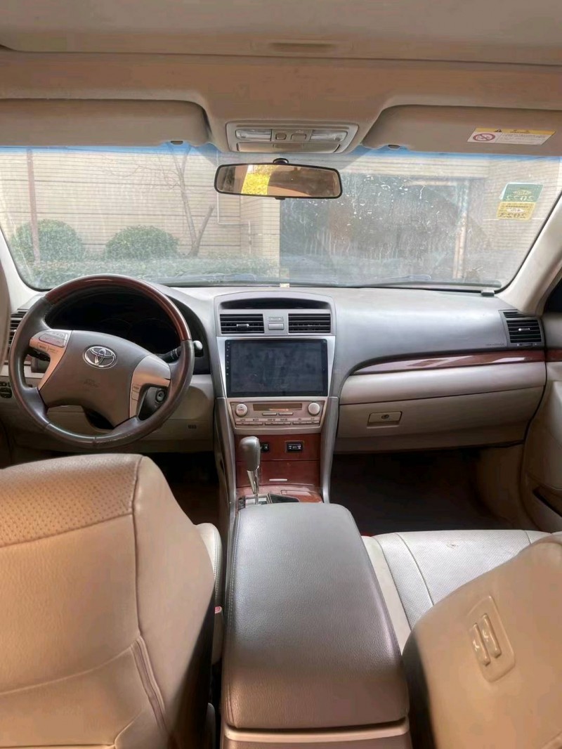 济南15年丰田凯美瑞7