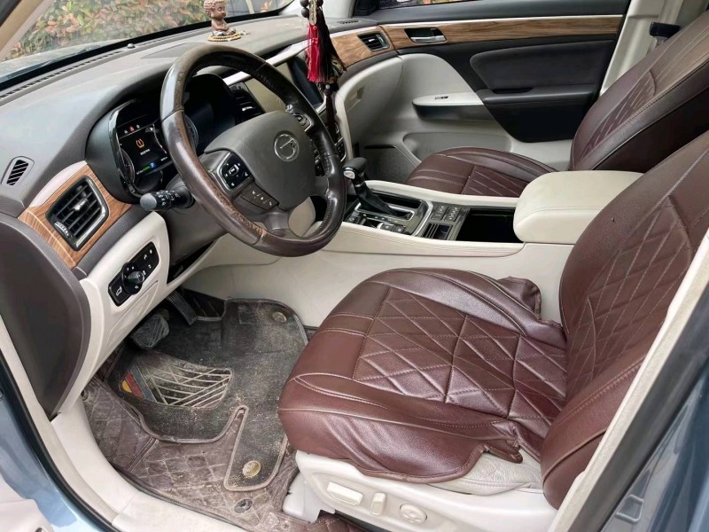 济宁17年传祺GS85