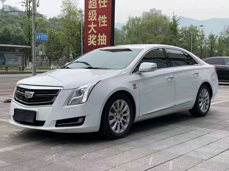 重庆17年凯迪拉克XTS2