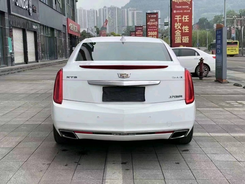 重庆17年凯迪拉克XTS5