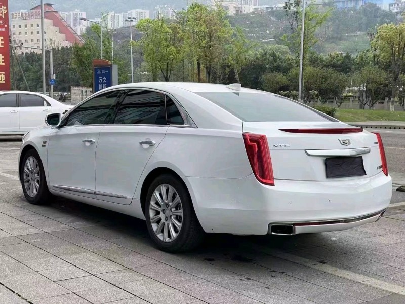重庆17年凯迪拉克XTS6