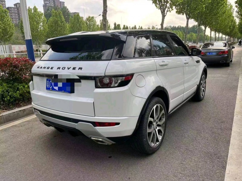 青岛14年路虎极光4