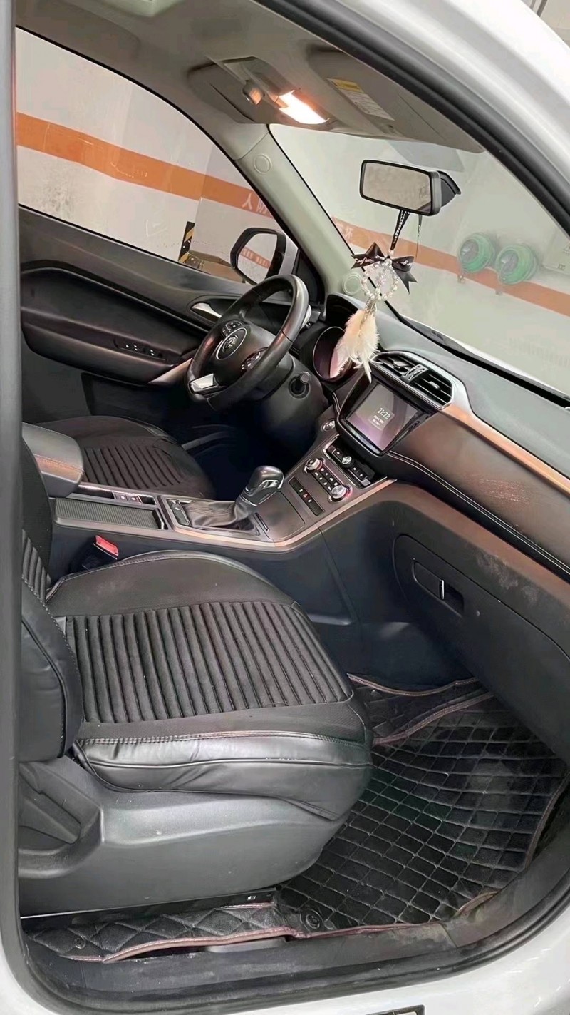 成都19年名爵锐腾9