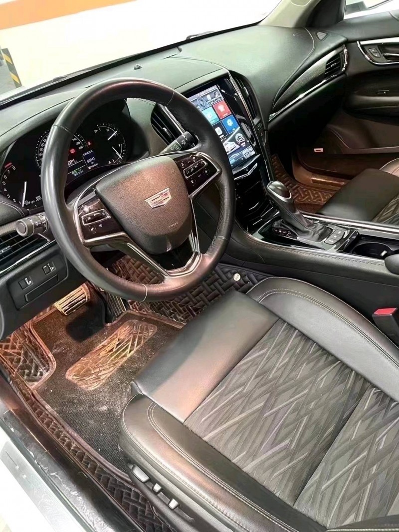 成都17年凯迪拉克ATS6