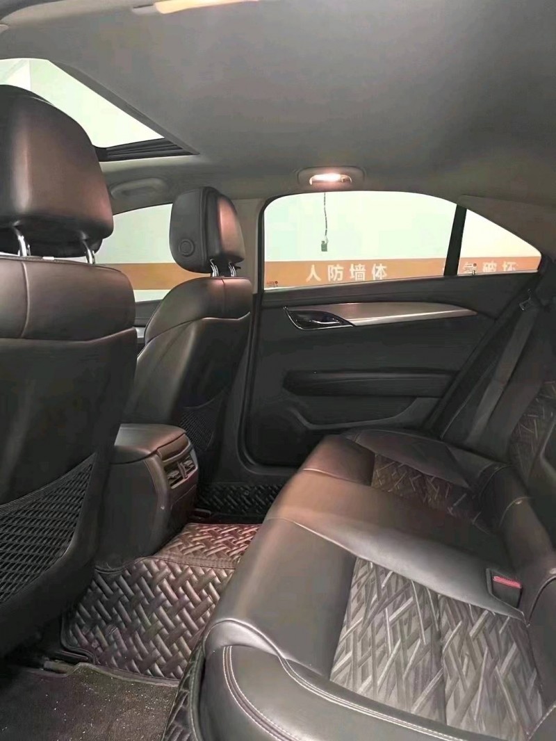 成都17年凯迪拉克ATS9