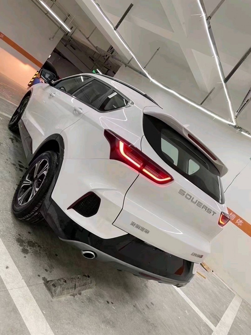 成都23年东南汽车DX84