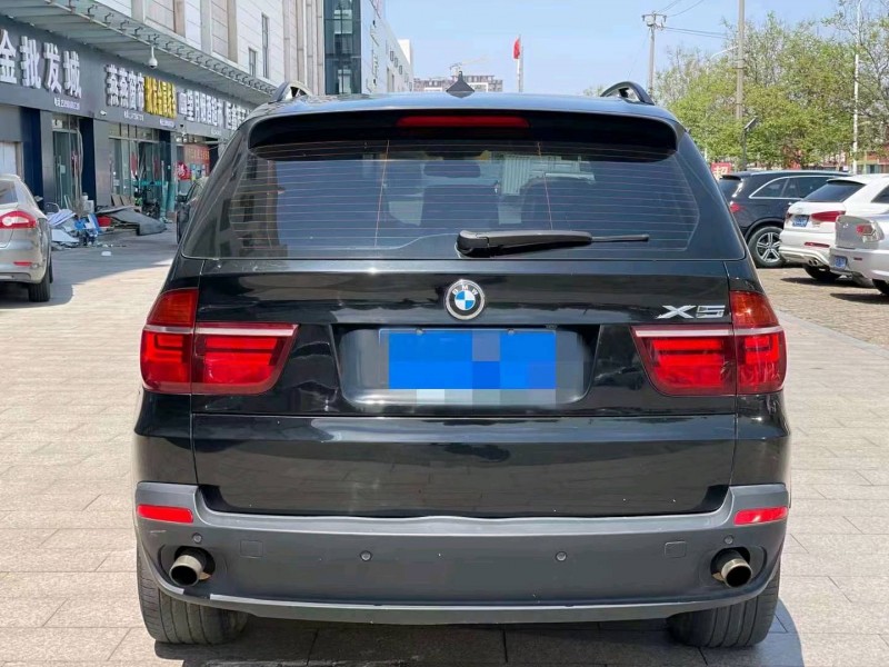 济南10年宝马X58