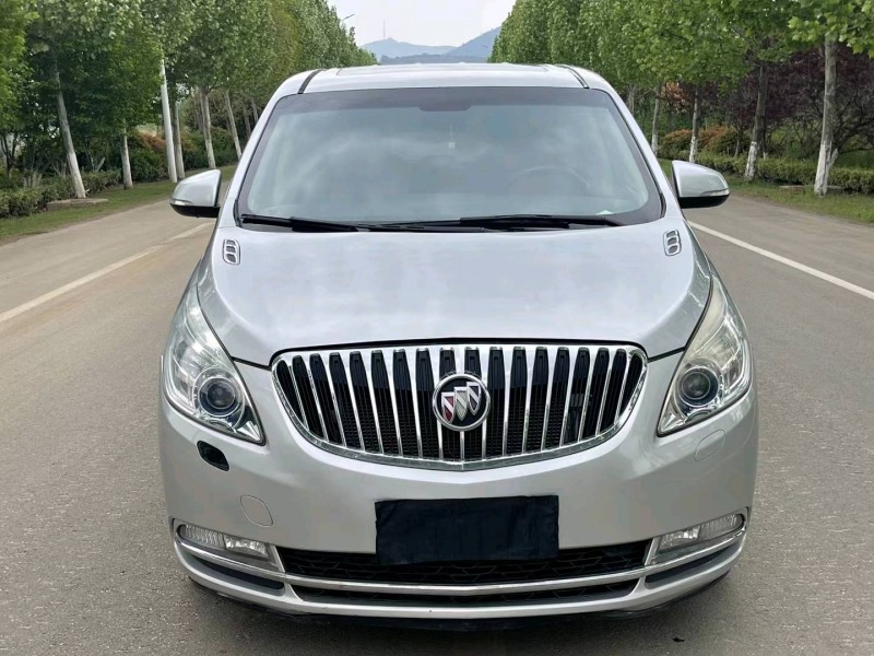 徐州11年别克GL81