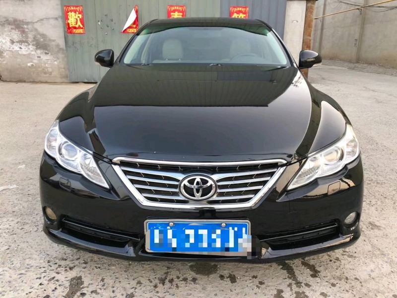 保定12年丰田锐志1